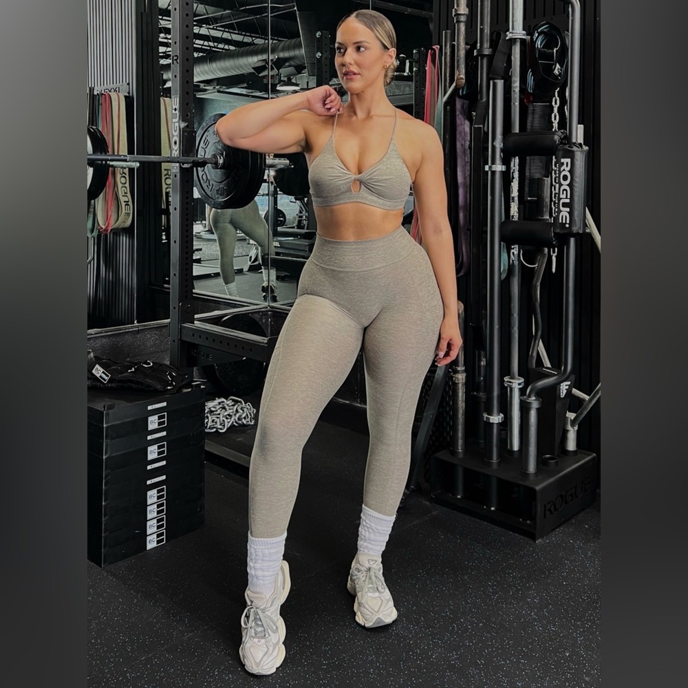 Bombshell Sportswear Nori Taupe Tiny Twist Bra & Curves Leggings
